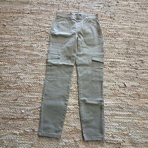 Sincerely Jules army green skinny cargo pants Size Medium NWOT